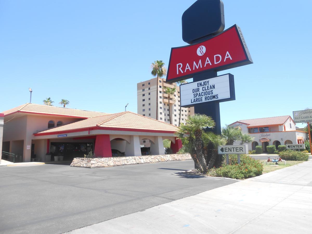 Hotel Ramada By Wyndham Mesa Downtown Exterior foto